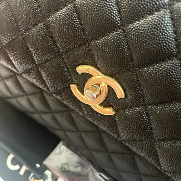 Beautiful Chanel Coco Handle medium - Picture 4 of 9
